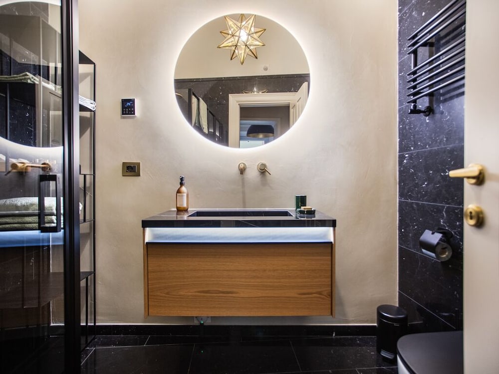 BSTAR Luxury B&B