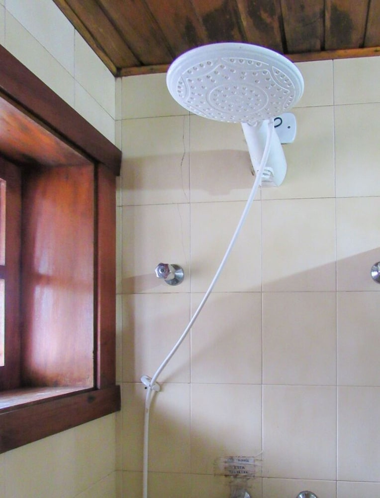 Chal com Lareira e Wi-fi em Campos do Jord o SP