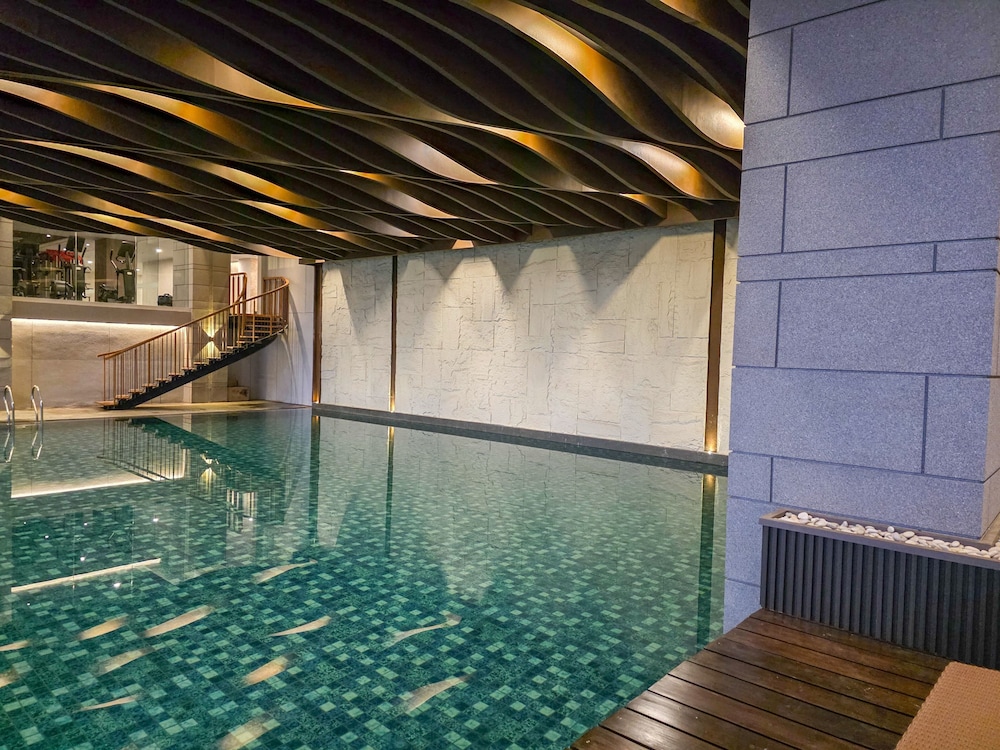 The Grand Platinum Jakarta
