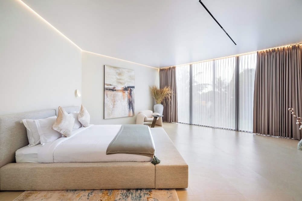 Hidden City Ubud - Modern Villas & Townhouses with Private Pools, Nature Views and Wellness Access