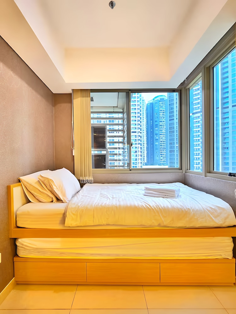 Staysanliving - Taman Anggrek Residence