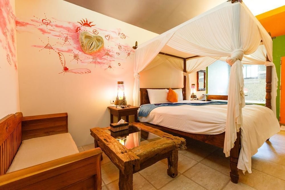 Kenting South Island Guesthouse