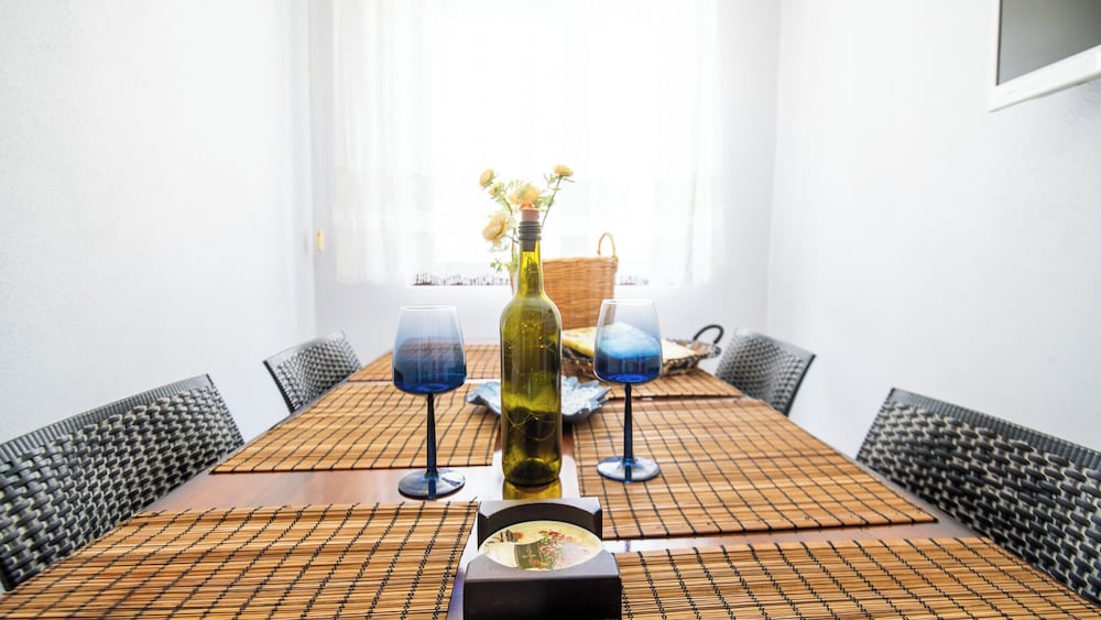 ALAYBEY GUEST HOME