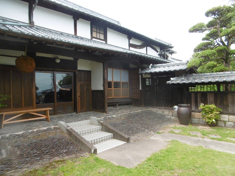 Yumoto Kobayashi