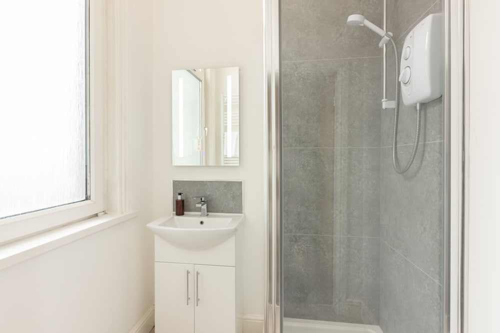 Host Stay Danby at the Sandbeck