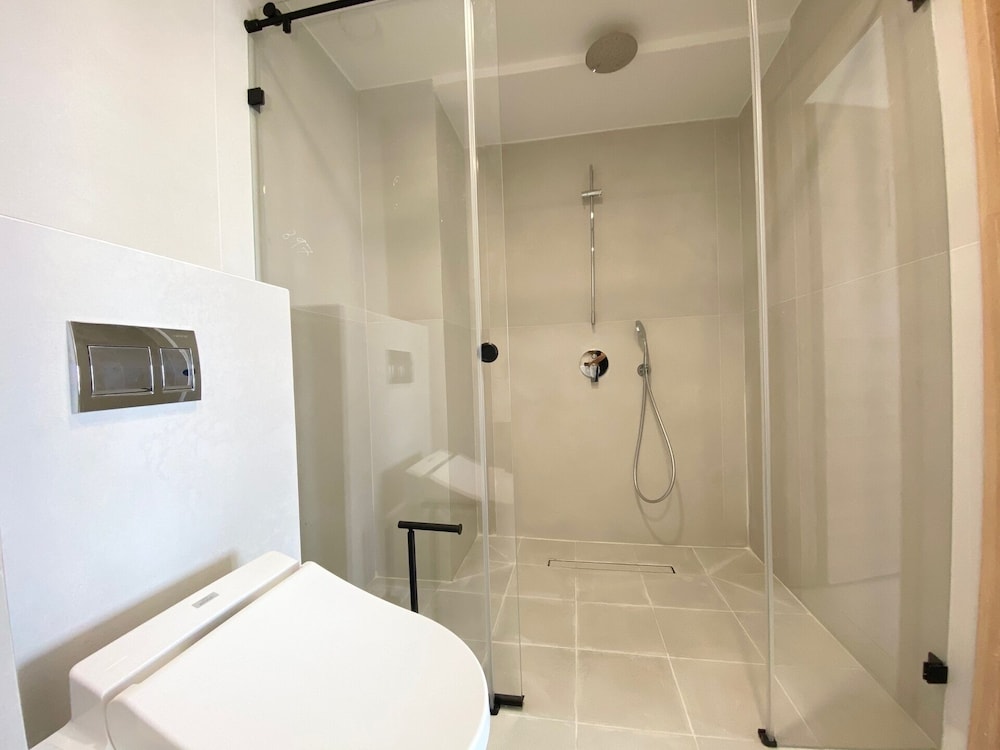 Sea Suites Apartments