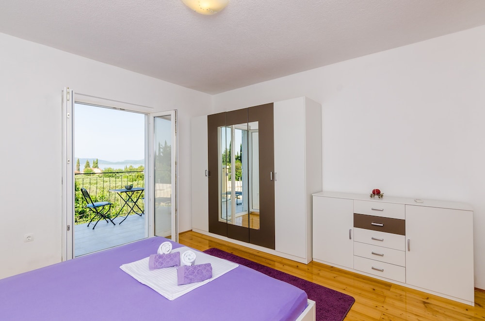 Apartments & Rooms Maždin view 5