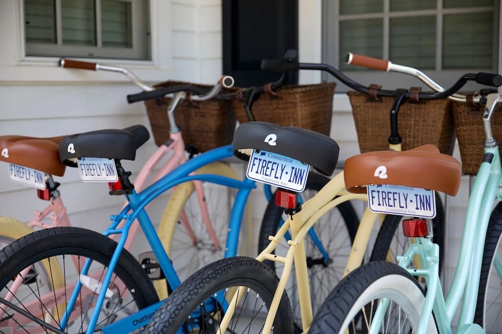 The Kent Collection - The Firefly Inn