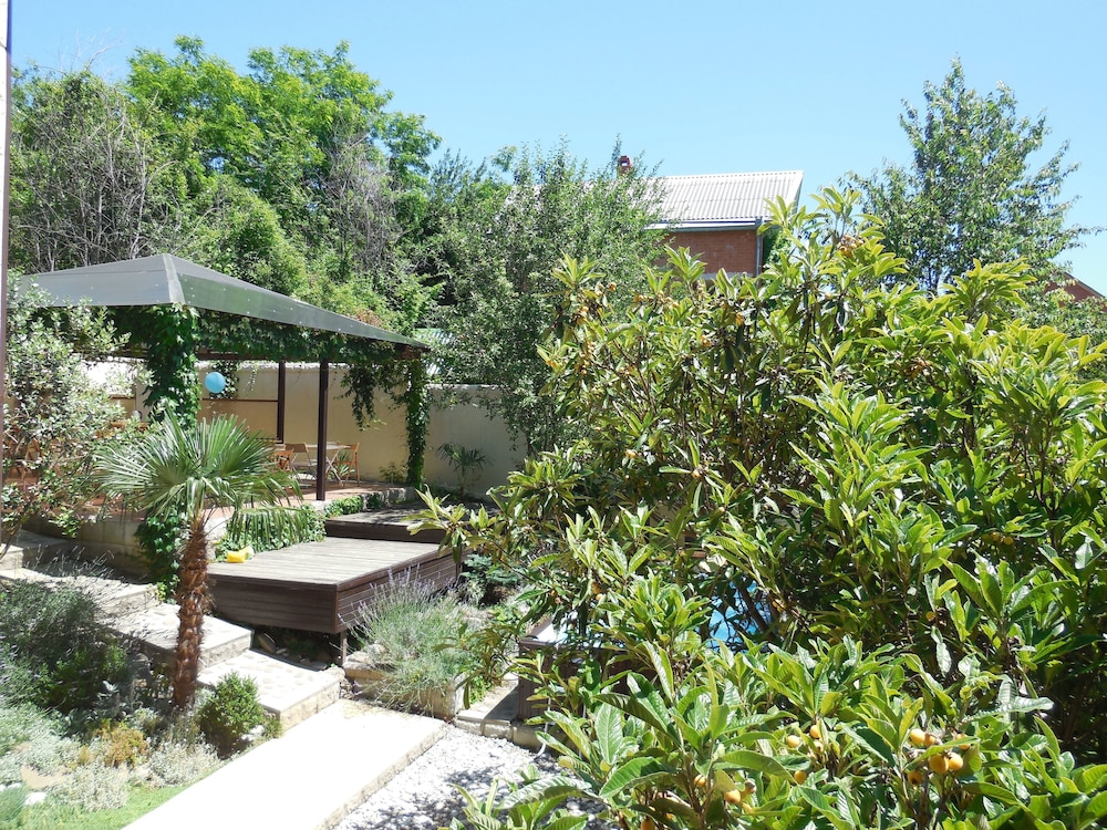 Guest House Rita