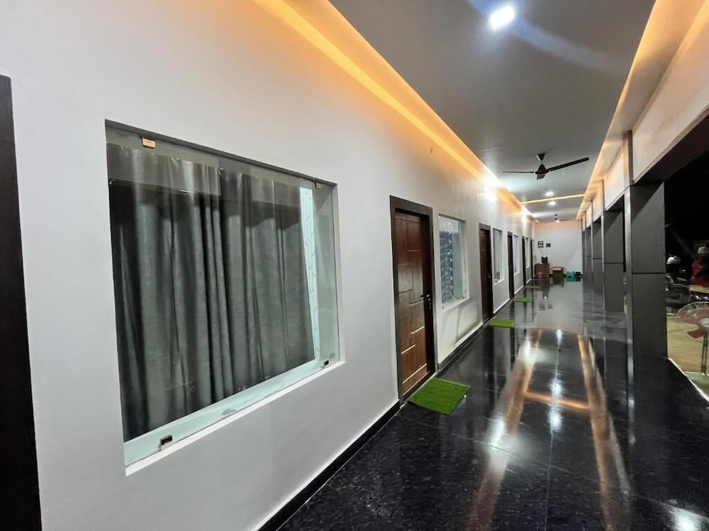 Ananya Hotel & Restaurant Naimisharanya