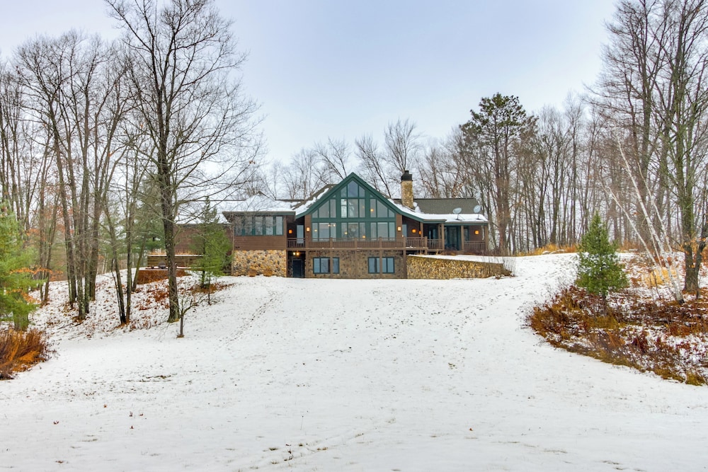 Private Lake & Trail Access: Home in Jacobson!