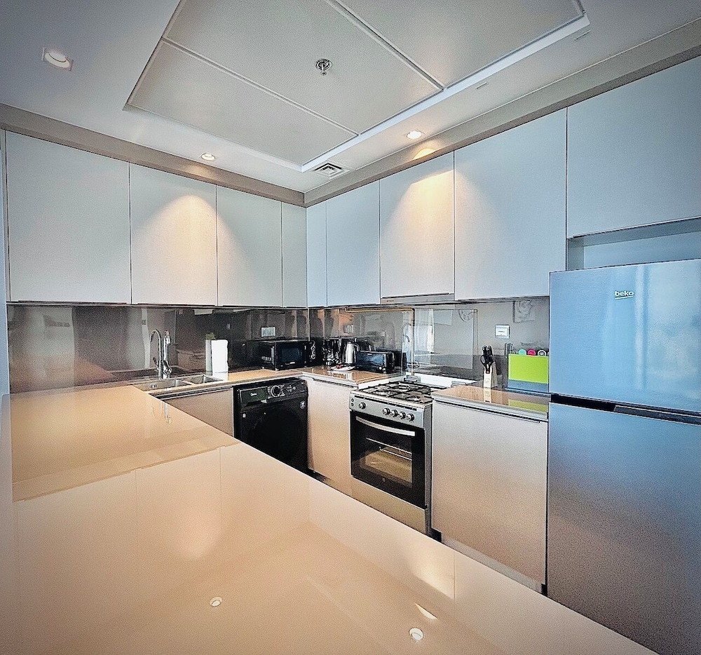 Venduras - Modern 1BR Apartment JVC