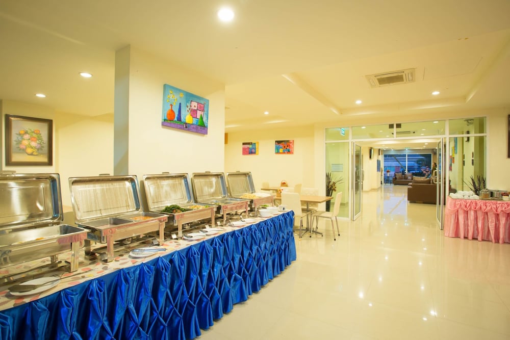 Tharakiree Place Hotel