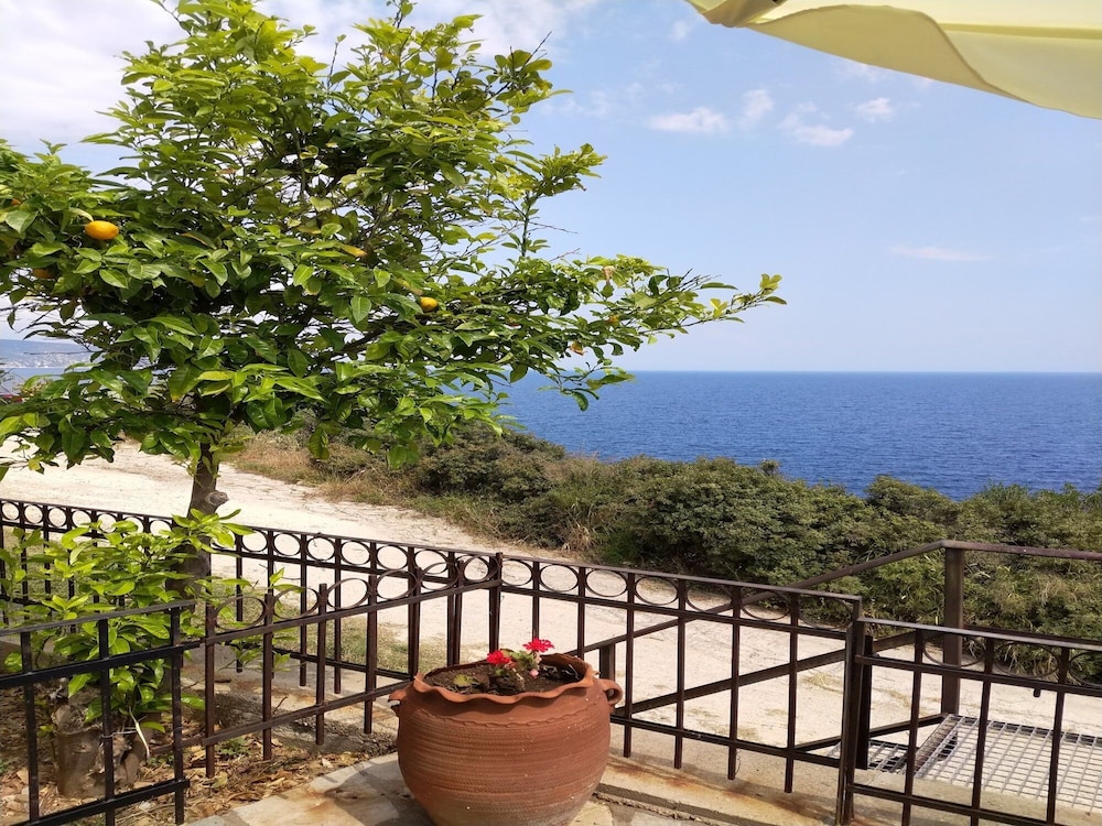 Zennova 3 Mount Athos Sea View view 5