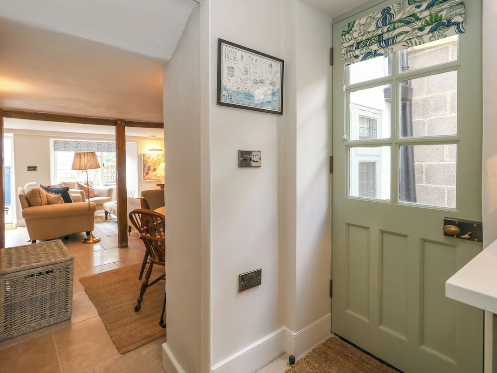 Holly Cottage