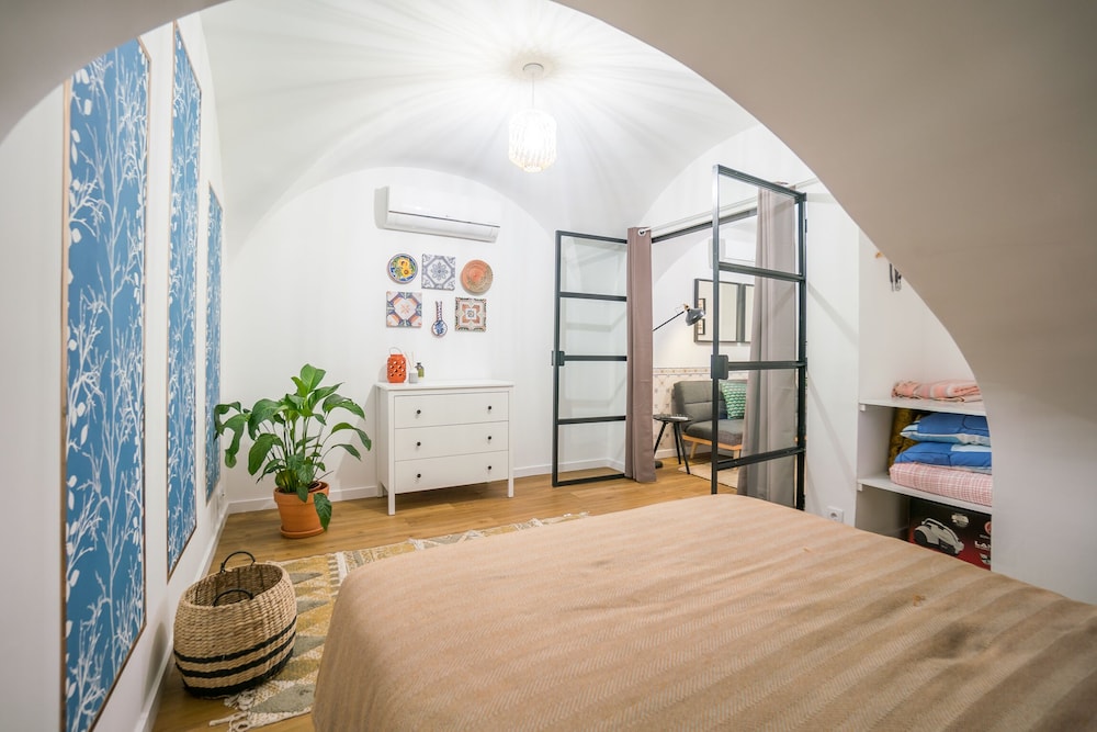 Comfortable Principe Real Apartment view 3