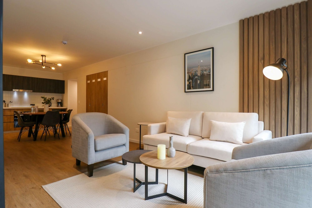 w Dazzling 1BR w Fantastic View in Miraflores