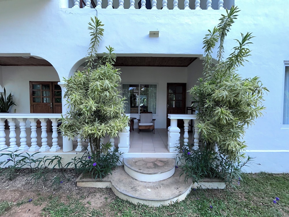 castaway lodge