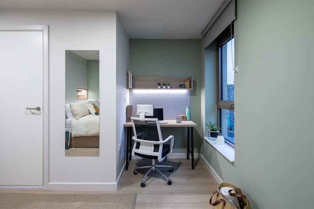 Student Only Nortons Student Living