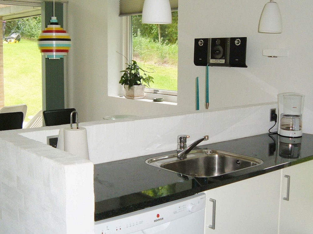 6 Person Holiday Home in Struer-by Traum view 4