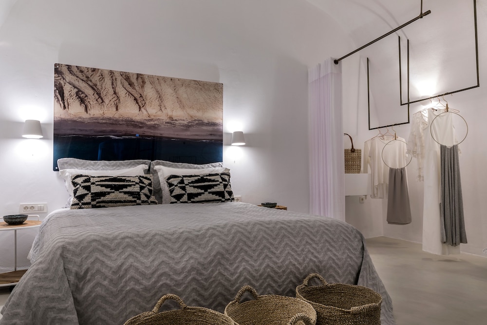 3 Caves Villa by Caldera Houses photo 2