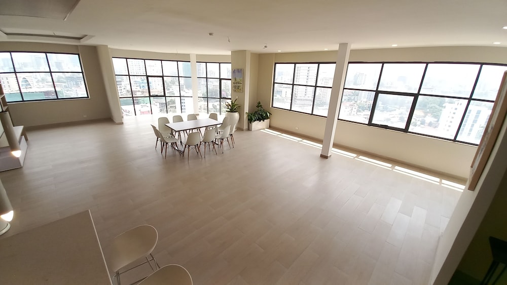 meeting & event spaces