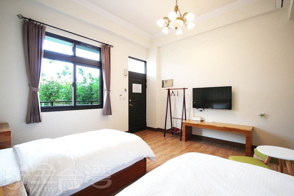 ShuiBuZi Farmhouse