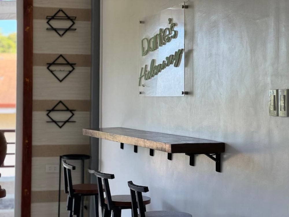 Dantes Hideaway