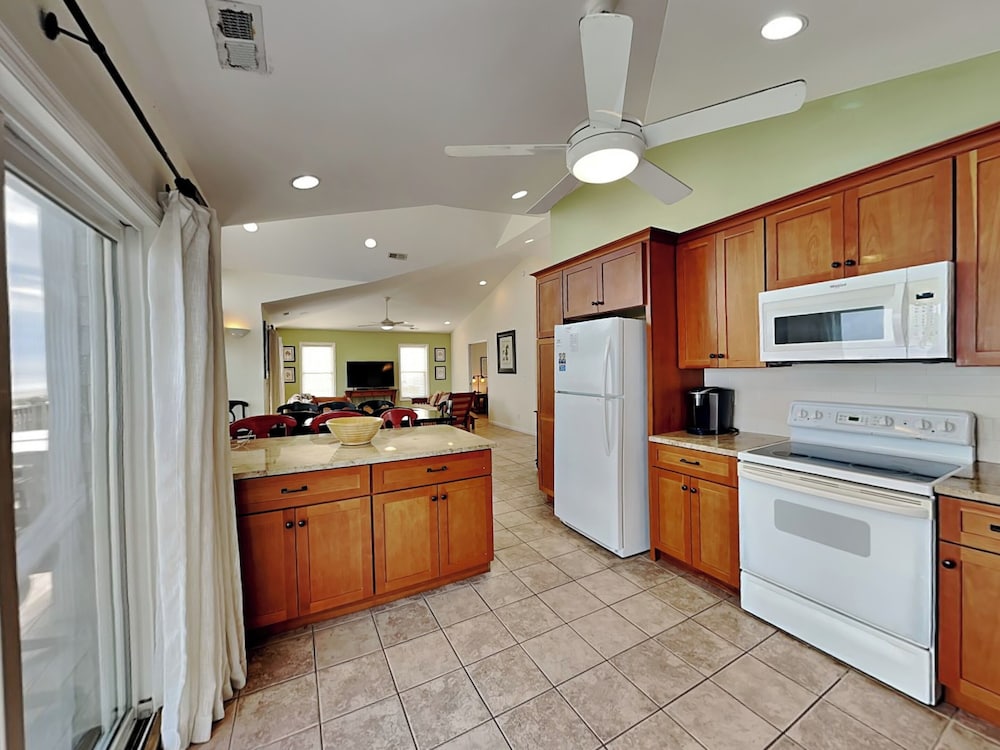 Carrle/Trachtman by Topsail Realty