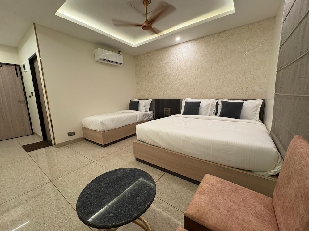 Opo Horizon Surbhi Grand