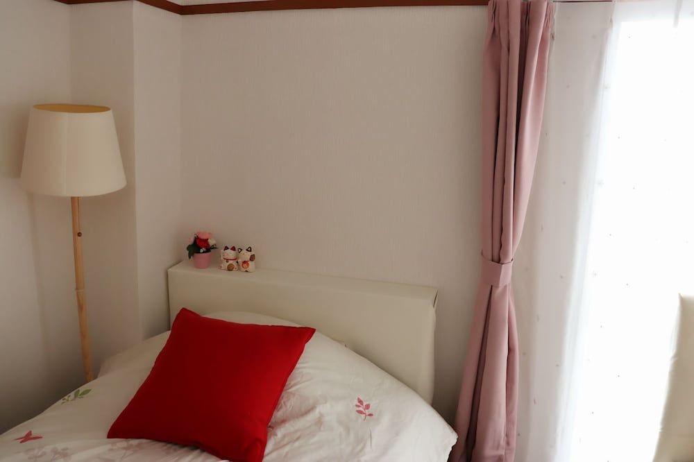 Namba Sunshine Apartment