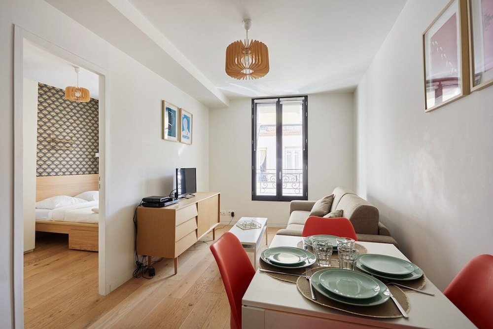 New Apartment Boulogne Facing