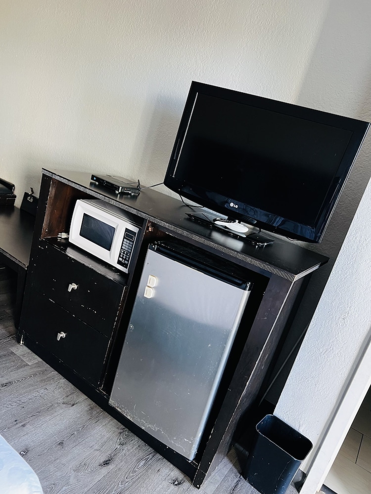 Marshall Vacations - Relax Inn  Suite - Property Image 4