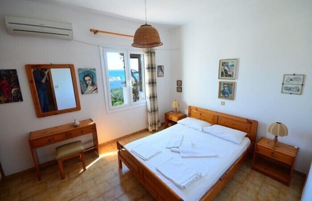 Villa Feggari