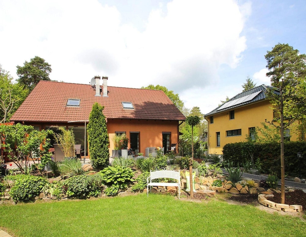 Doppelhaushalfte, Schonwalde