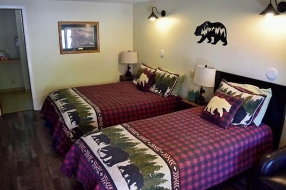 Reflections Inn