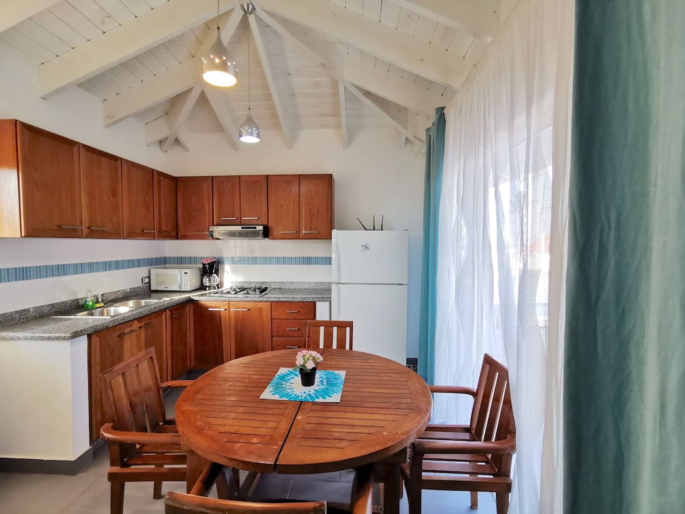 TROPICAL VILLAS playa LOS CORALES