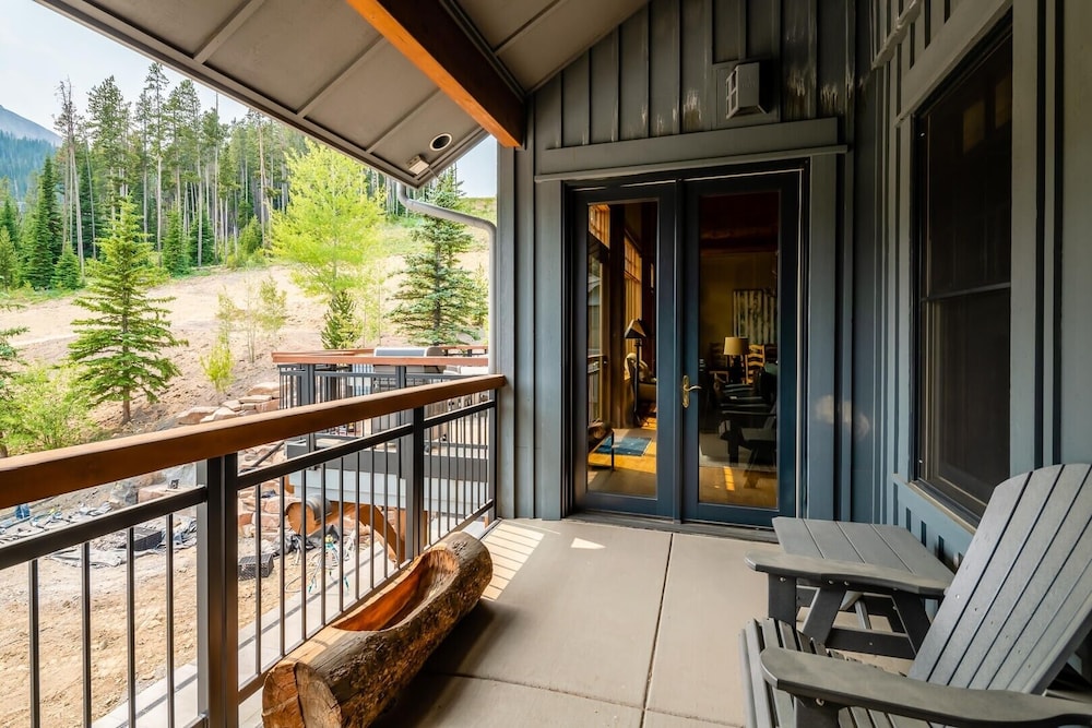 Penthouse 3 3 Bedroom Lodge by Moonlight Basin Lodging
