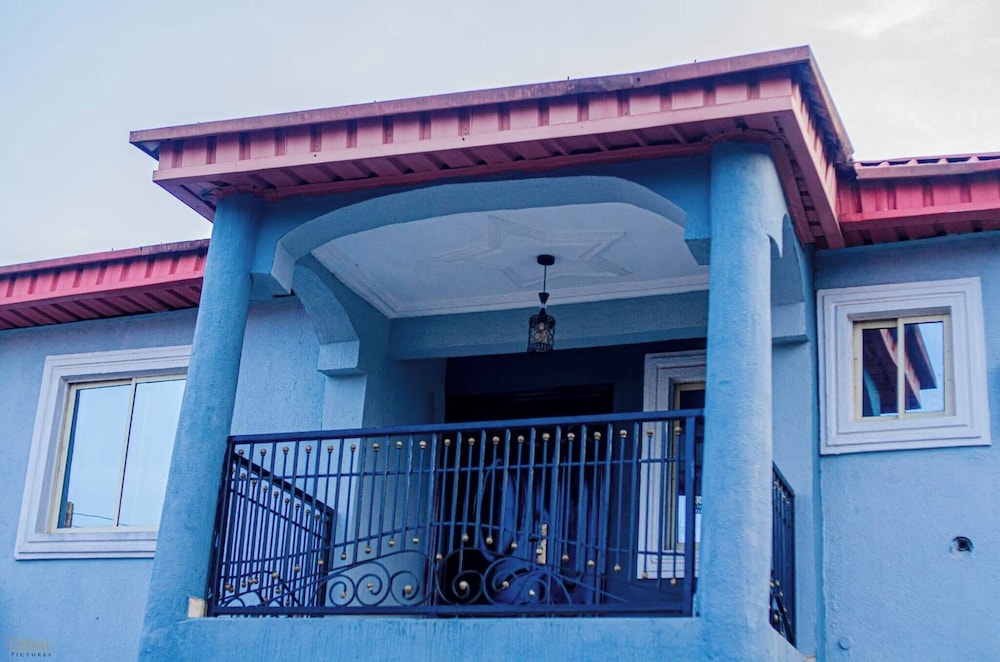 Luxurious 3-bedroom Apartment in Heart of Lagos