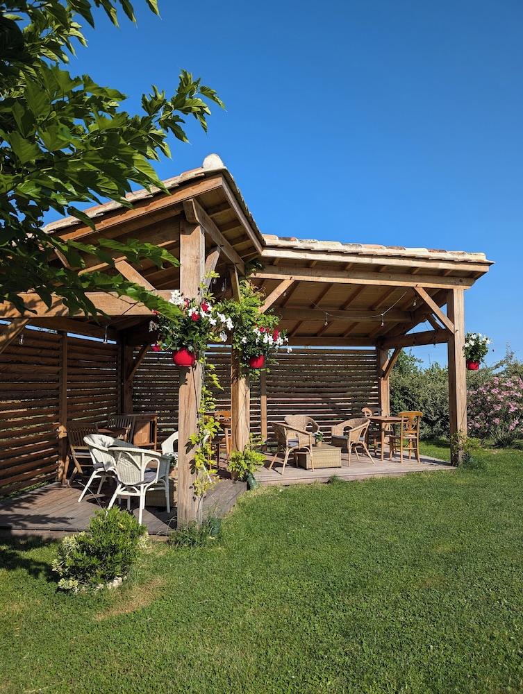 Old Presbytery Guest House