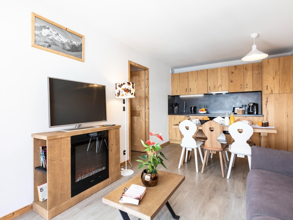 Holiday Home in Beaufort Near Ski Trails