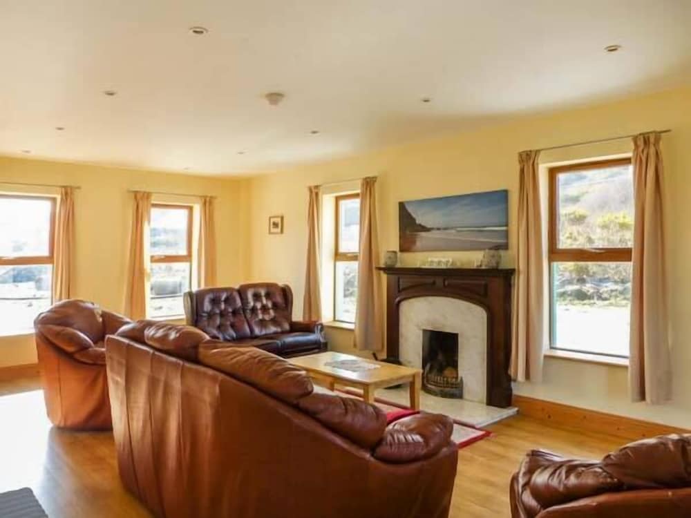 6 Strand Cottages view 3