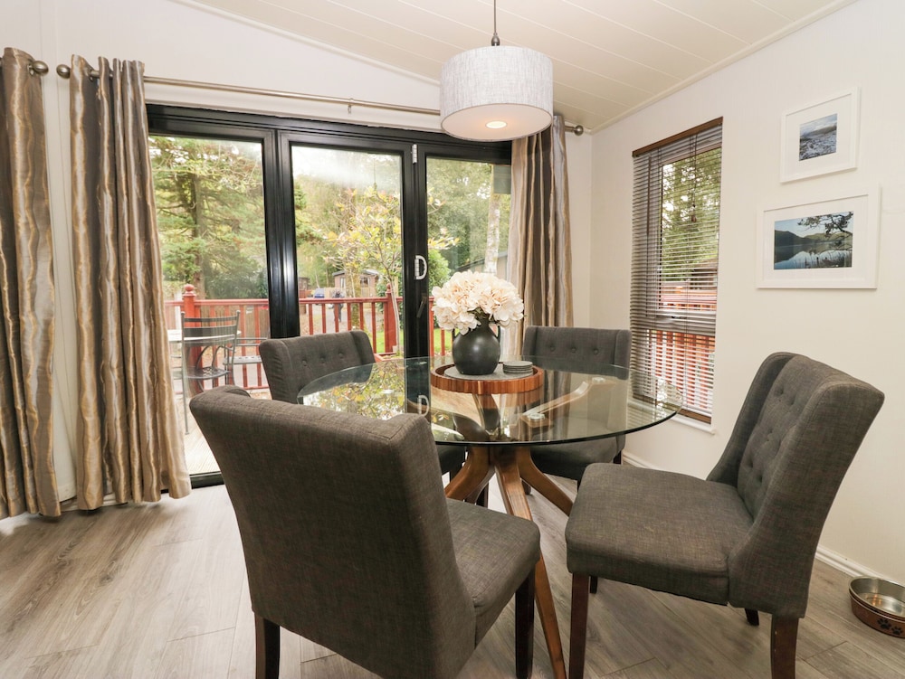 Somerford Lodge