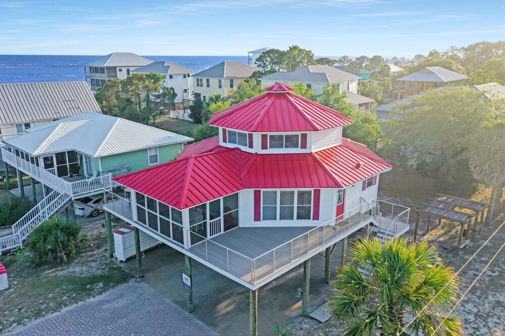 DeLight House