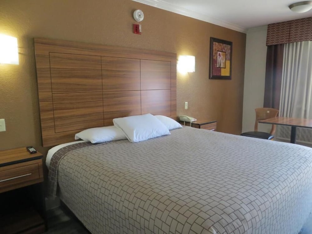Palace Inn Wayside