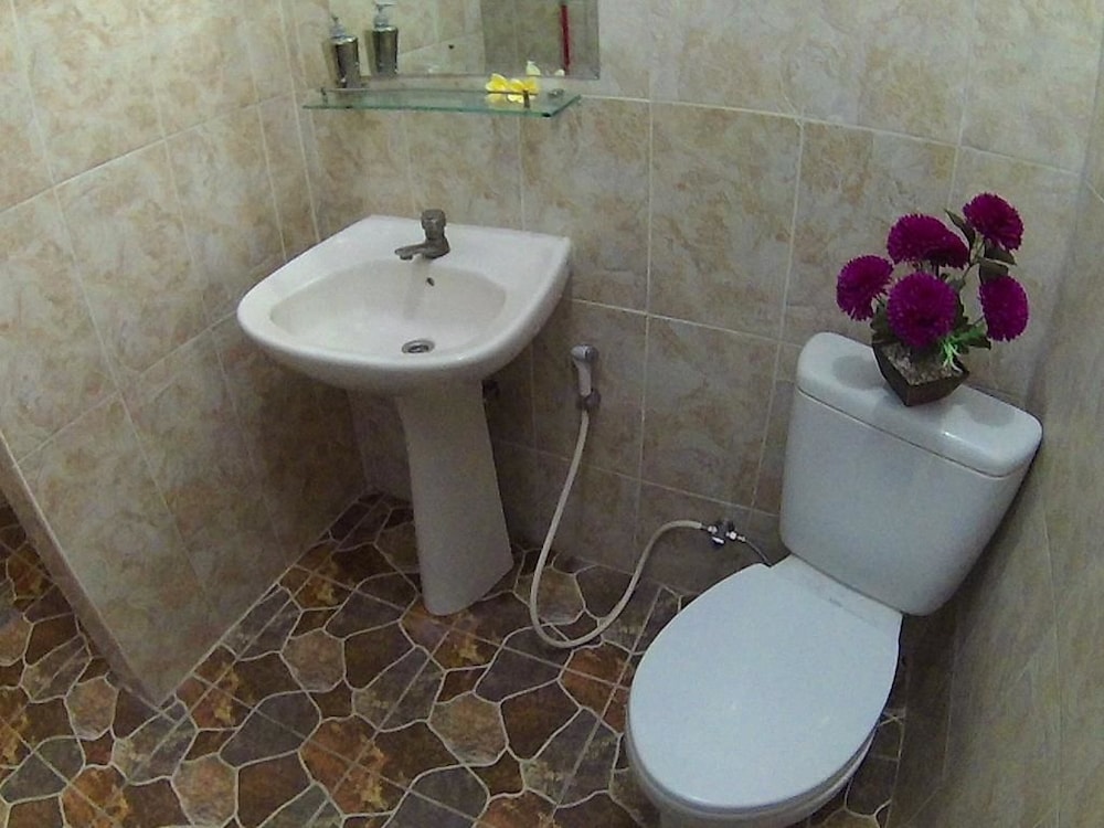 Twenty4Seven Bed & Breakfast - Hostel