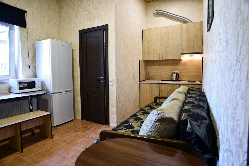 LOGOVO hostel