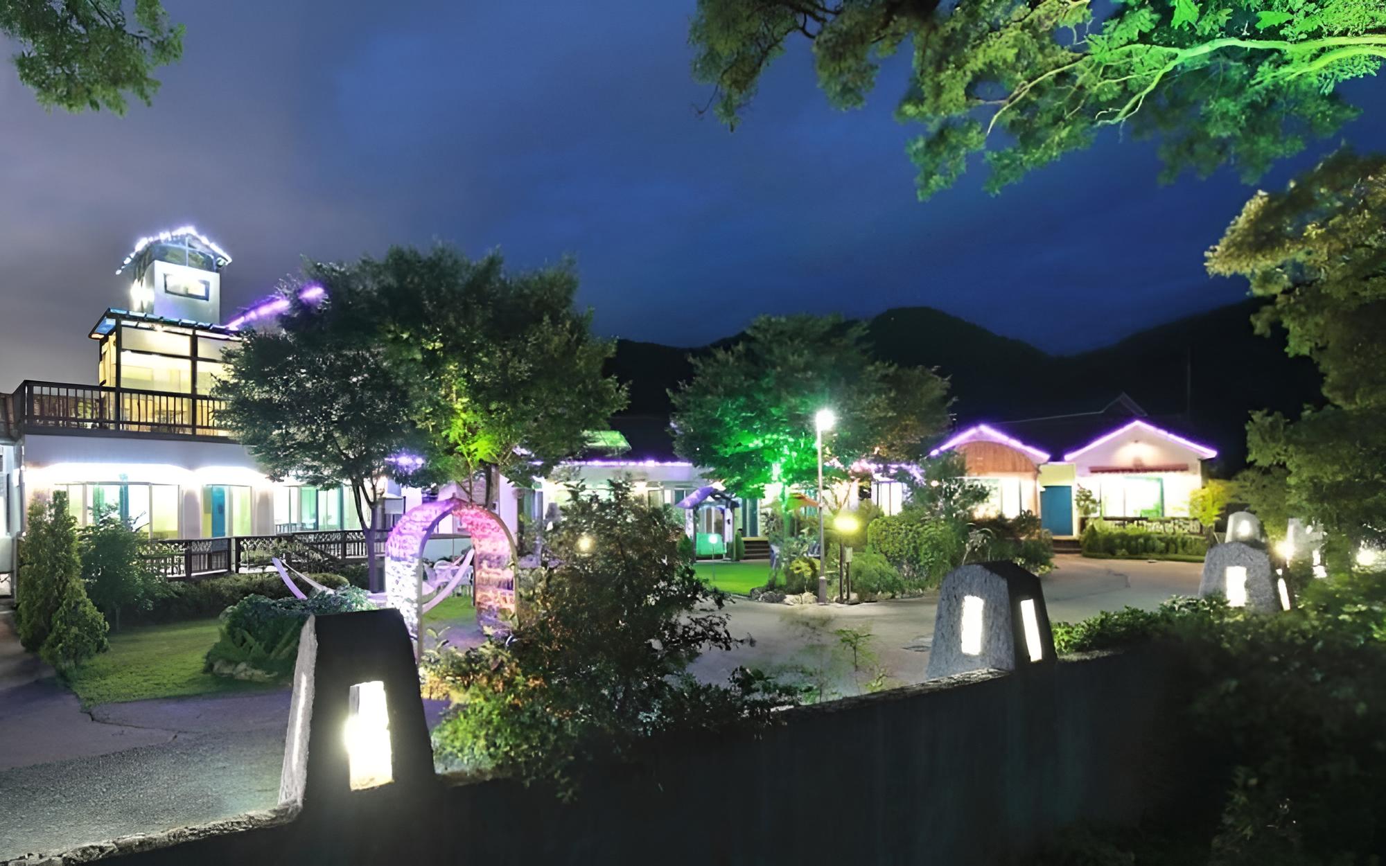 Gyeongju Full Garden Pension