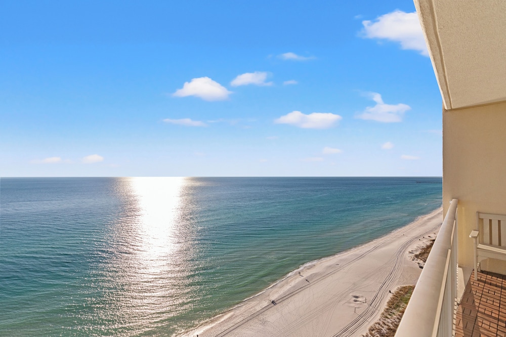 Emerald Beach Resort 2028