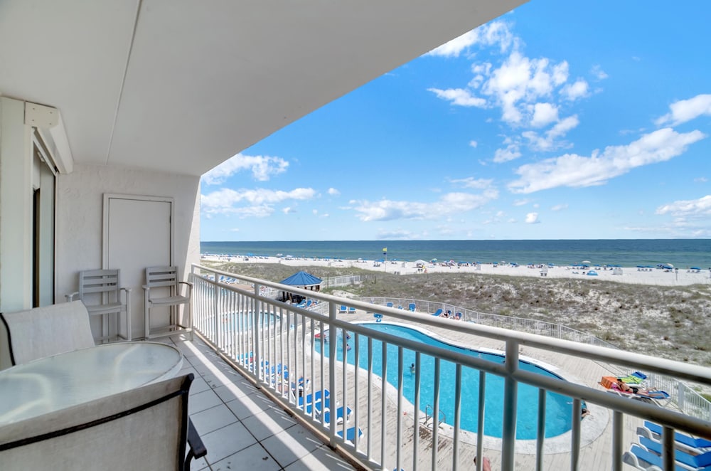 Sugar Beach 246